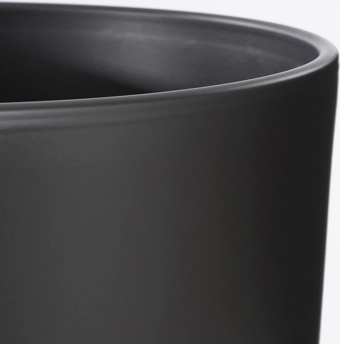 Mica Decorations Tusca Bloempot - H25 X Ø28 Cm - Mat - Zwart 2 Mica Decorations Tusca Bloempot - H25 X Ø28 Cm - Mat - Zwart - Afbeelding 2