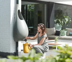 Elho Pure Raindrop 70L - Geel/Oker -Tuin En Buiten 1200x1028