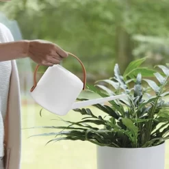 Elho B.for Soft Gieter 30 - Gieter Voor Binnenaccessoires - Ø 31.3 X H 0.0 Cm - Wit/Wit 10 Elho B.for Soft Gieter 30 - Gieter Voor Binnenaccessoires - Ø 31.3 X H 0.0 Cm - Wit/Wit -Tuin En Buiten 1200x1200 311