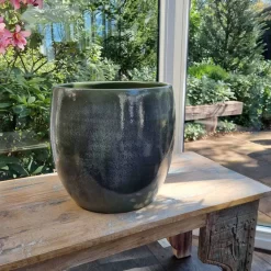 Mica Decorations Lester Bloempot - H31 X Ø33 Cm - Terracotta - Groen 21 Mica Decorations Lester Bloempot - H31 X Ø33 Cm - Terracotta - Groen -Tuin En Buiten 1200x1200 474