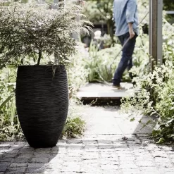 Capi Europe - Vaas Elegant Deluxe Rib NL - 56x84 - Zwart - Voor Binnen En Buiten - KBLR1132 11 Capi Europe - Vaas Elegant Deluxe Rib NL - 56x84 - Zwart - Voor Binnen En Buiten - KBLR1132 -Tuin En Buiten 1200x1200 511