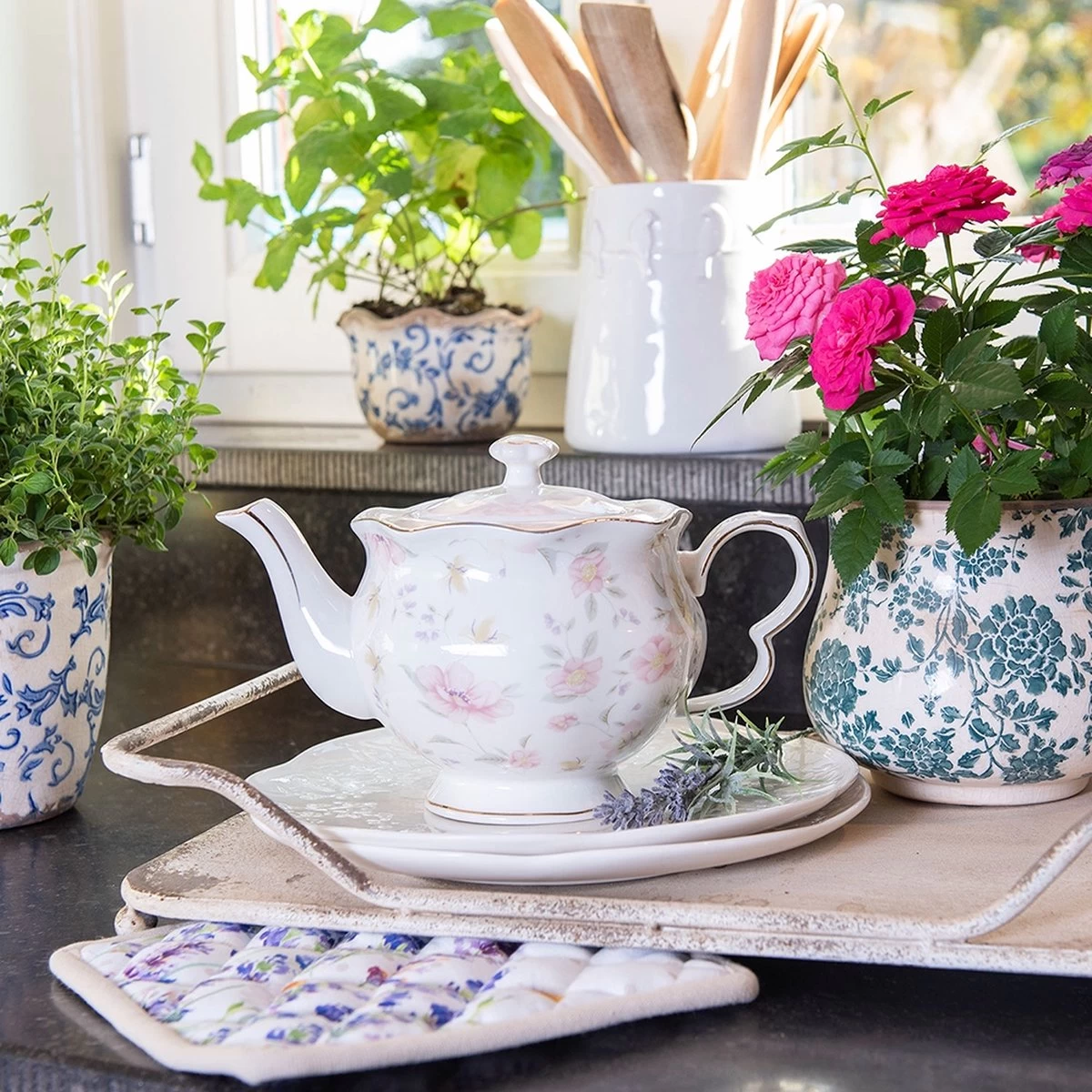 Clayre & Eef Bloempot Ø 21x17 Cm Beige Groen Keramiek Rond Bloemen Bloempot Binnen Plantenpot Plant Pot 3 Clayre & Eef Bloempot Ø 21x17 Cm Beige Groen Keramiek Rond Bloemen Bloempot Binnen Plantenpot Plant Pot - Afbeelding 3