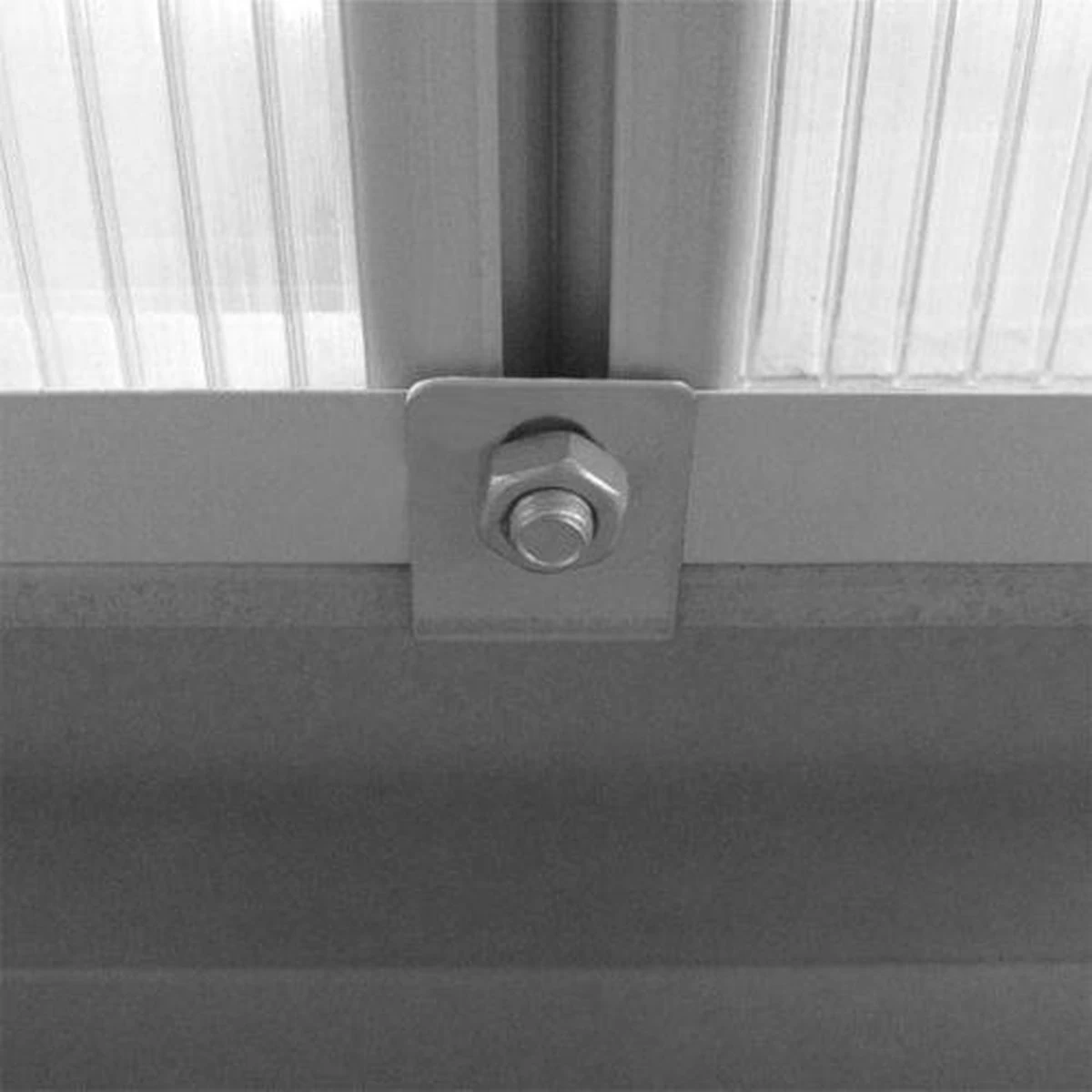 Gardebruk Aluminium Kas 4,75 M² - Fundament & Regengoot - 250x190cm 14 Gardebruk Aluminium Kas 4,75 M² - Fundament & Regengoot - 250x190cm - Afbeelding 14