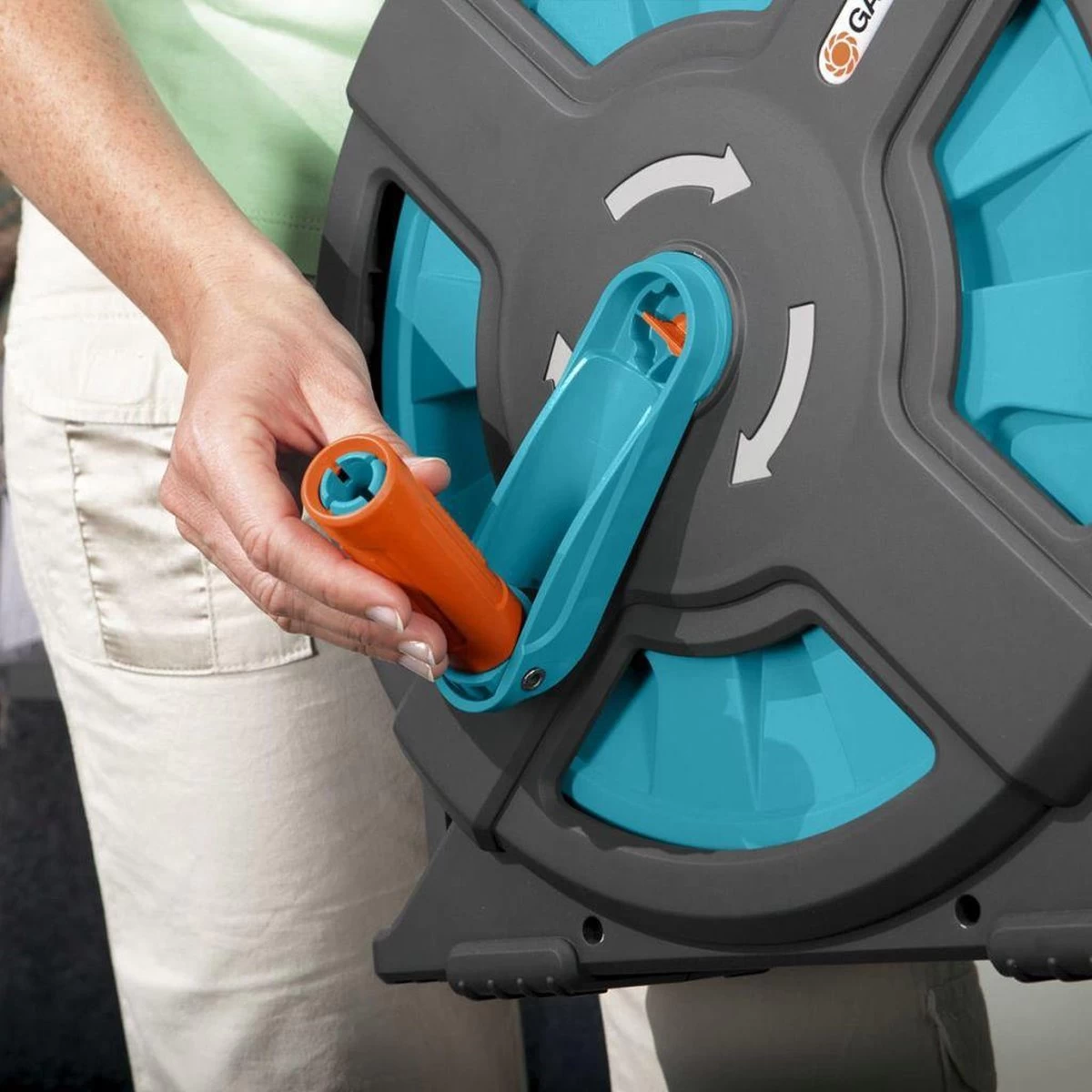 GARDENA - Classic Slangenbox - Compleet Slanghouder - 15 Meter Slang 2 GARDENA - Classic Slangenbox - Compleet Slanghouder - 15 Meter Slang - Afbeelding 2