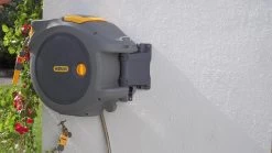 Hozelock AutoReel Slangenhouder / Wandslangbox 20m - Ø12,5mm -Tuin En Buiten 1200x675 10