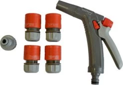 Slangenwagen Met 50 Meter Tuinslang | Eagle Garden | Incl. Spuitkopstuk En Connectors | Geel 7 Slangenwagen Met 50 Meter Tuinslang | Eagle Garden | Incl. Spuitkopstuk En Connectors | Geel -Tuin En Buiten 1200x835 1