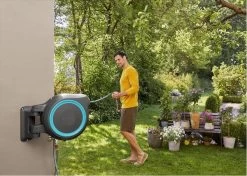 GARDENA - Wandslangenbox Slanghouder - RollUp M/L - 25 Meter - Ø 13 Mm 21 GARDENA - Wandslangenbox Slanghouder - RollUp M/L - 25 Meter - Ø 13 Mm -Tuin En Buiten 1200x857 3