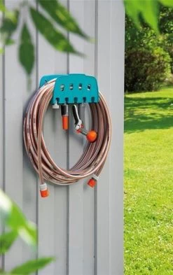 GARDENA Slanghouder - Incl. Opbergruimte Voor GARDENA Aansluitstukken -Tuin En Buiten 755x1200