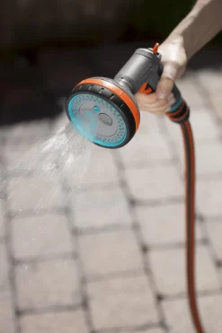 GARDENA - Comfort Broeskop - 5 Straalsoorten - Grijs 26 GARDENA - Comfort Broeskop - 5 Straalsoorten - Grijs -Tuin En Buiten 800x1200 2