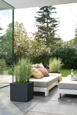 Elho Vivo Next Vierkant 40 - Plantenbak Voor Binnen & Buiten - Ø 39.0 X H 37.9 Cm - Zwart/Living Black 26 Elho Vivo Next Vierkant 40 - Plantenbak Voor Binnen & Buiten - Ø 39.0 X H 37.9 Cm - Zwart/Living Black -Tuin En Buiten 800x1200 32