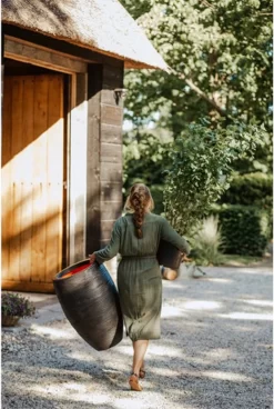 Capi Europe - Vaas Elegant Deluxe Rib NL - 45x72 - Zwart - Voor Binnen En Buiten - KBLR1138 20 Capi Europe - Vaas Elegant Deluxe Rib NL - 45x72 - Zwart - Voor Binnen En Buiten - KBLR1138 -Tuin En Buiten 806x1200 1